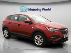 Red Used 2019 Vauxhall Grandland X S SUV | £9,300 (Good price)