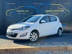 White Used 2014 Hyundai i20 Active Hatchback | £4,990 (Fair price)