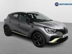 Grey/black Used 2024 Renault Captur Engineered SUV | £18,749 (Fair price)