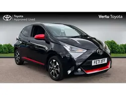 Bold black (metallic paint) Used 2022 Toyota Aygo Trend Hatchback | £10,490 (Good price)