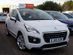 White Used 2015 Peugeot 3008 Allure Hatchback | £9,495 (Expensive)