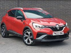 Red Used 2022 Renault Captur R.S. SUV | £16,998 (Fair price)