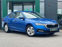 Race blue metallic Used 2023 Skoda Octavia SE Hatchback | £17,800 (Good price)