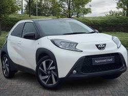 White Used 2023 Toyota Aygo X SUV | £13,985