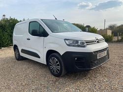 White Used 2022 Citroën Berlingo MPV | £7,495 (Good price)