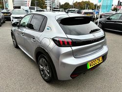 Grey Used 2022 Peugeot e-208 Allure Premium Hatchback | £12,495 (Fair price)