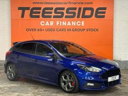 Blue Used 2017 Ford Focus ST Hatchback | £10,995 (Fair price)