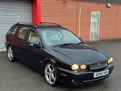 Black Used 2009 Jaguar X-type SE Estate | £2,495 (Fair price)