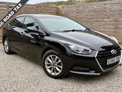 Black Used 2016 Hyundai i40 SE Sedan | £6,495 (Fair price)
