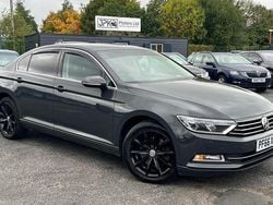 Grey Used 2016 VW Passat Business Sedan | £6,995 (Fair price)