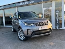 Grey Used 2022 Land Rover Discovery 5 SE SUV | £46,788 (Expensive)