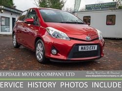 Red Used 2013 Toyota Yaris Hybrid T4 Hatchback | £7,990 (Expensive)