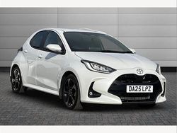 White Used 2025 Toyota Yaris Hybrid Hatchback | £26,050 (A bit pricey)
