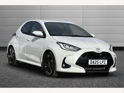 White Used 2025 Toyota Yaris Hybrid Hatchback | £26,250 (A bit pricey)
