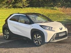 White Used 2024 Toyota Aygo X SUV | £14,995