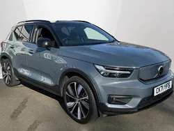 Grey Used 2022 Volvo XC40 Pro SUV | £24,299 (Good price)