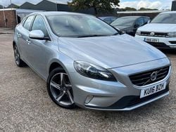 Silver Used 2016 Volvo V40 R-Design Estate | £6,321 (Good price)
