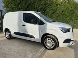 White Used 2020 Vauxhall Combo Sportive MPV | £7,950 (Fair price)