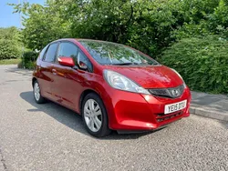 Red Used 2015 Honda Jazz ES Hatchback | £3,990 (Super price)