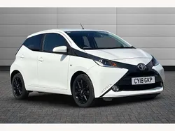 White Used 2018 Toyota Aygo x-style Hatchback | £10,995 (Fair price)