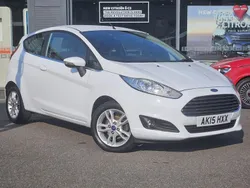 White Used 2015 Ford Fiesta Zetec Hatchback | £3,995 (Fair price)