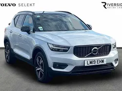 Glacier silver Used 2019 Volvo XC40 R-Design SUV | £17,990 (A bit pricey)