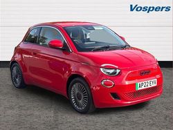 Red Used 2022 Fiat 500e Red Hatchback | £13,390 (Fair price)