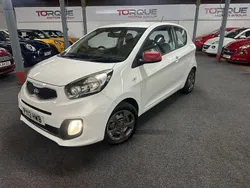 White Used 2013 Kia Picanto 2 Hatchback | £2,495 (Fair price)