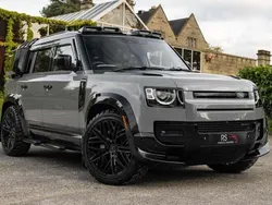 Used 2024 Land Rover Defender SE Dynamic SUV | £63,990 (Fair price)