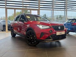 Desire red+blk New 2025 Seat Arona Black Edition SUV | £21,228 (Fair price)