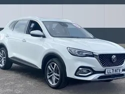 White Used 2021 MG HS Exclusive SUV | £13,122 (Fair price)