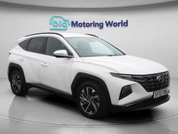 White Used 2023 Hyundai Tucson Premium SUV | £18,100 (Fair price)