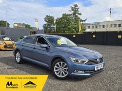 Blue Used 2015 VW Passat Business Sedan | £8,995 (Good price)