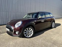 Red Used 2016 Mini Cooper Clubman Estate | £9,250 (Fair price)