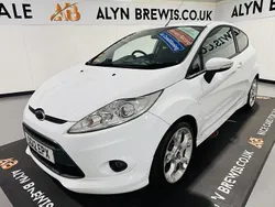 Frozen white Used 2012 Ford Fiesta Zetec Hatchback | £3,599 (Fair price)