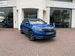 Race blue Used 2021 Skoda Karoq SportLine SUV | £21,990 (Fair price)
