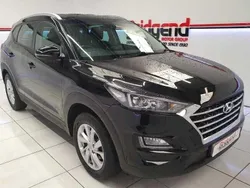 Black Used 2021 Hyundai Tucson SE SUV | £15,999 (Super price)