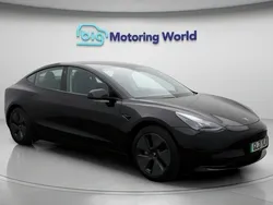 Used 2021 Tesla Model 3 Standard Range Plus Sedan | £15,300 (Good price)