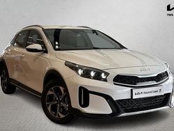 White New 2025 Kia XCeed SUV | £22,280 (Good price)