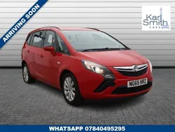 Red Used 2016 Vauxhall Zafira Tourer Design Edition MPV | £5,995 (Super price)