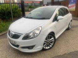 White Used 2010 Vauxhall Corsa Hatchback | £1,995 (Good price)