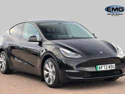 Black Used 2022 Tesla Model Y Long Range AWD SUV | £23,495 (Fair price)