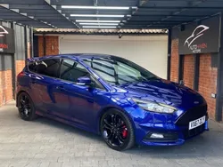 Blue Used 2017 Ford Focus ST Hatchback | £10,200 (Good price)