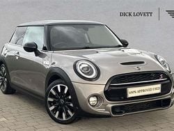 Silver Used 2019 Mini Cooper S Exclusive Hatchback | £17,250 (Fair price)