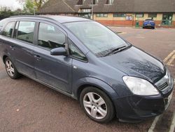 Blue Used 2009 Vauxhall Zafira MPV | £691 (Fair price)
