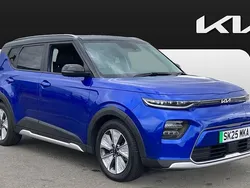 Blue Used 2025 Kia Soul EV SUV | £23,035 (Good price)