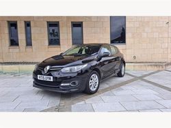 Black Used 2015 Renault Mégane III Dynamique Hatchback | £5,295 (Fair price)