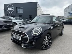 Black Used 2019 Mini Cooper S Exclusive Hatchback | £19,750 (Fair price)