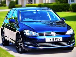 Blue Used 2016 VW Golf VII Hatchback | £7,995 (Fair price)