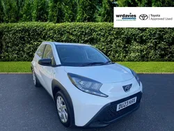 White Used 2023 Toyota Aygo PURE Hatchback | £12,495 (Fair price)
